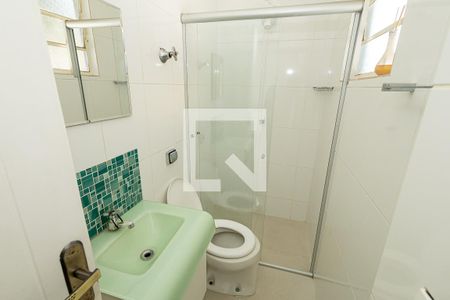 Casa para alugar com 400m², 5 quartos e 8 vagasBanheiro de serviço