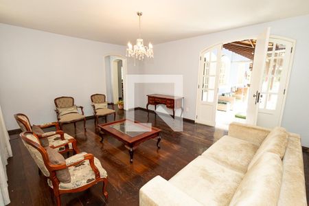 Sala de casa para alugar com 5 quartos, 400m² em Bandeirantes (pampulha), Belo Horizonte