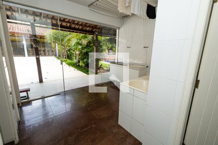 Casa para alugar com 400m², 5 quartos e 8 vagasÁrea de serviço