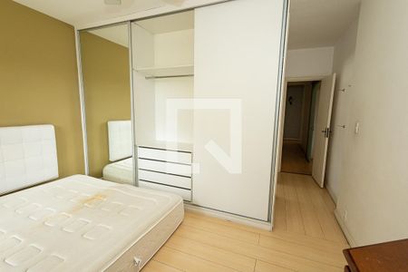 Casa para alugar com 400m², 5 quartos e 8 vagasQuarto 1 / suíte