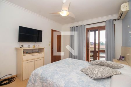 Casa à venda com 198m², 3 quartos e 6 vagasSuíte