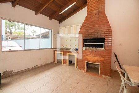 Casa à venda com 198m², 3 quartos e 6 vagasChurrasqueira
