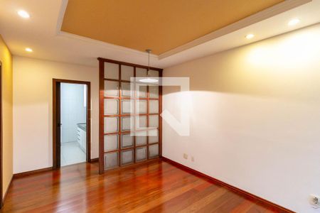 Sala de apartamento para alugar com 3 quartos, 90m² em Coração de Jesus, Belo Horizonte