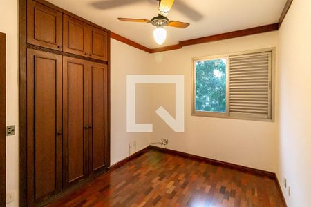 Apartamento para alugar com 90m², 3 quartos e 1 vaga Apartamento para alugar com 90m², 3 quartos e 1 vagaQuarto Suíte