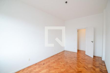 Apartamento à venda com 130m², 3 quartos e 1 vagaQuarto 2