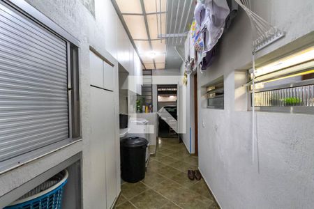 Casa à venda com 324m², 3 quartos e 4 vagasÁrea de Serviço