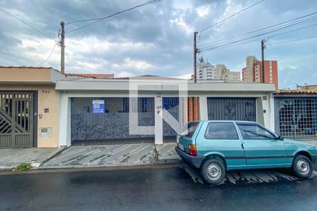 Casa à venda com 324m², 3 quartos e 4 vagasFachada