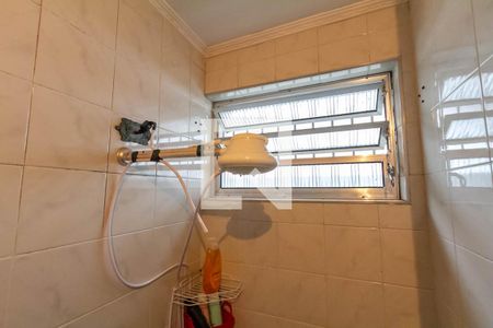 Casa à venda com 324m², 3 quartos e 4 vagasBanheiro da  Suíte 2