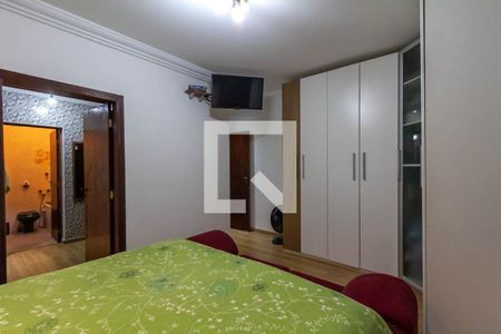 Casa à venda com 324m², 3 quartos e 4 vagasSuíte 2