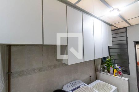 Casa à venda com 324m², 3 quartos e 4 vagasÁrea de Serviço