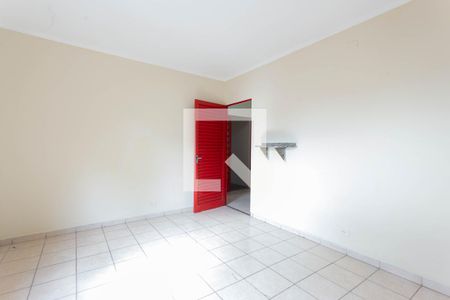 Quarto de casa para alugar com 2 quartos, 93m² em Jardim Vergueiro (sacomã), São Paulo