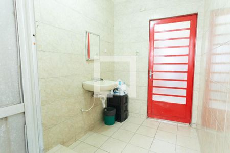 Casa para alugar com 93m², 2 quartos e sem vagaBanheiro