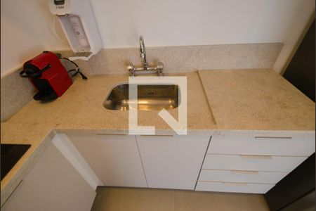 Cozinha de apartamento para alugar com 1 quarto, 62m² em Vila Mariana, São Paulo