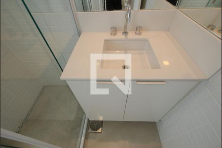 Apartamento para alugar com 62m², 1 quarto e 2 vagas Apartamento para alugar com 62m², 1 quarto e 2 vagasBanheiro