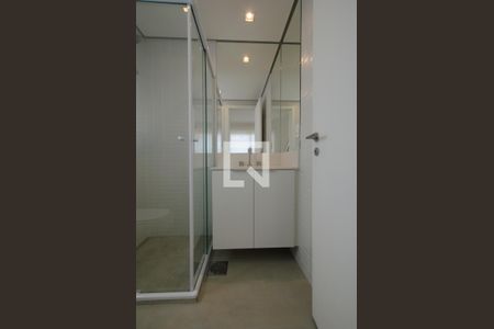 Banheiro de apartamento para alugar com 1 quarto, 62m² em Vila Mariana, São Paulo