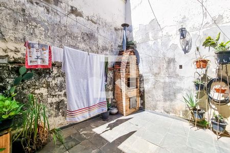 Casa de condomínio à venda com 75m², 2 quartos e 1 vagaVaranda