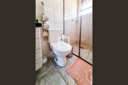 Casa de condomínio à venda com 75m², 2 quartos e 1 vagaBanheiro