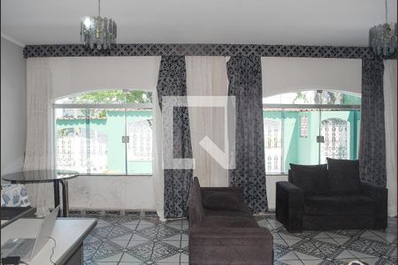Sala de casa à venda com 3 quartos, 420m² em Jardim Guapira, São Paulo