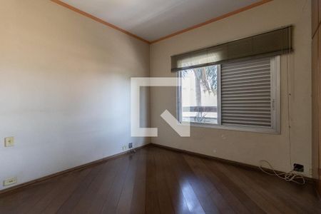 Suíte de apartamento para alugar com 3 quartos, 100m² em Bosque da Saúde, São Paulo