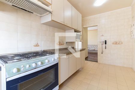 Apartamento para alugar com 100m², 3 quartos e 2 vagasCozinha