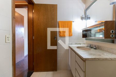 Apartamento para alugar com 100m², 3 quartos e 2 vagasBanheiro Social