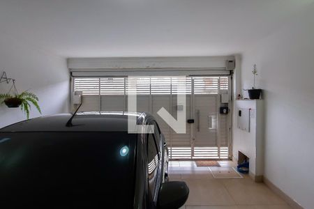 Casa à venda com 200m², 3 quartos e 3 vagas Casa à venda com 200m², 3 quartos e 3 vagasVaranda Gourmet