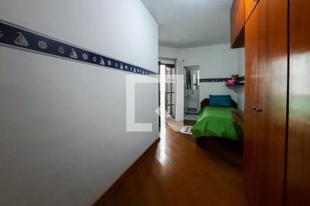 Casa à venda com 200m², 3 quartos e 3 vagas Casa à venda com 200m², 3 quartos e 3 vagasSuíte 3