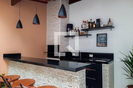 Casa à venda com 200m², 3 quartos e 3 vagas Casa à venda com 200m², 3 quartos e 3 vagasVaranda Gourmet