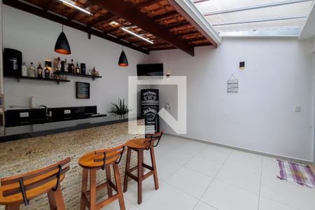 Casa à venda com 200m², 3 quartos e 3 vagas Casa à venda com 200m², 3 quartos e 3 vagasVaranda Gourmet