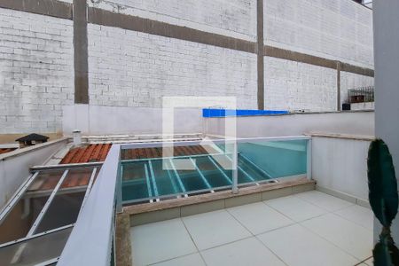 Casa à venda com 200m², 3 quartos e 3 vagas Casa à venda com 200m², 3 quartos e 3 vagasVaranda da Suíte 3