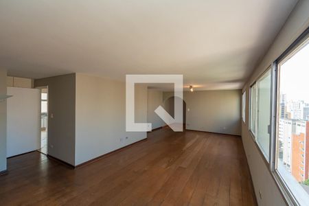 Sala de Estar/Jantar de apartamento à venda com 3 quartos, 190m² em Cambuí, Campinas