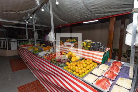 Apartamento para alugar com 46m², 2 quartos e 1 vagaFeira semanal - Frutas 
