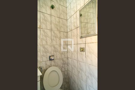 Banheiro de kitnet/studio para alugar com 1 quarto, 28m² em Jardim Oriental, São Paulo