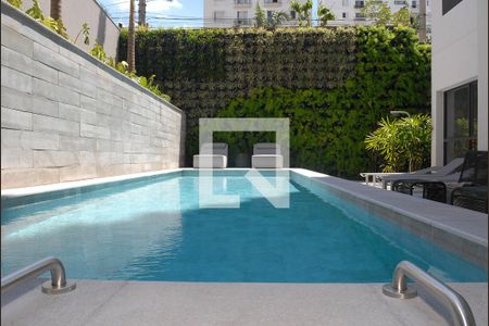 Studio à venda com 22m², 1 quarto e sem vagaPiscina