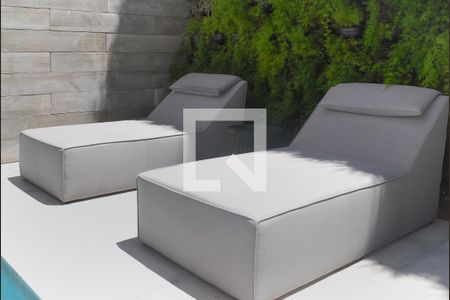 Studio à venda com 22m², 1 quarto e sem vagaPiscina