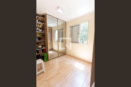 Apartamento à venda com 64m², 2 quartos e 1 vagaQuarto 2