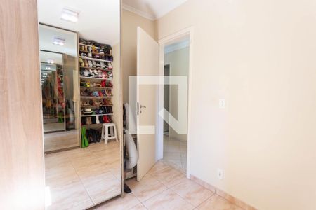 Apartamento à venda com 64m², 2 quartos e 1 vagaQuarto 2