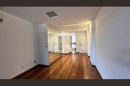 Sala de apartamento para alugar com 3 quartos, 100m² em Recreio dos Bandeirantes, Rio de Janeiro