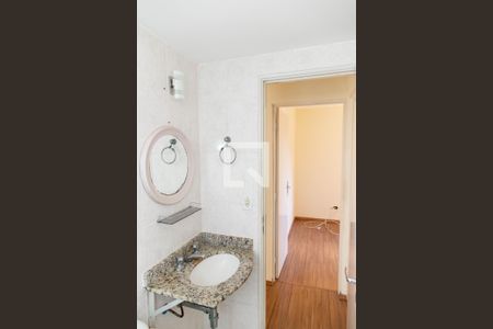 Apartamento para alugar com 72m², 2 quartos e 1 vaga Apartamento para alugar com 72m², 2 quartos e 1 vagaBanheiro