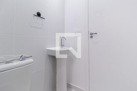 Banheiro de apartamento para alugar com 2 quartos, 48m² em Centro, Osasco