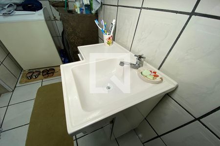 Casa à venda com 140m², 4 quartos e 2 vagasPia do Banheiro Social