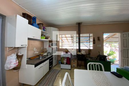 Casa à venda com 140m², 4 quartos e 2 vagasCozinha