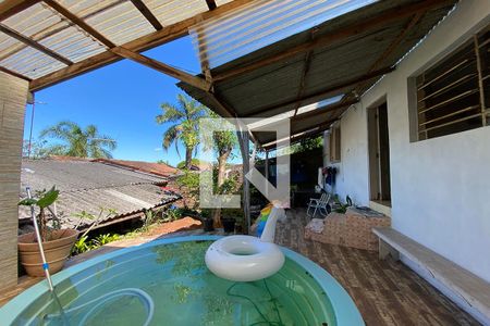 Casa à venda com 140m², 4 quartos e 2 vagasPiscina