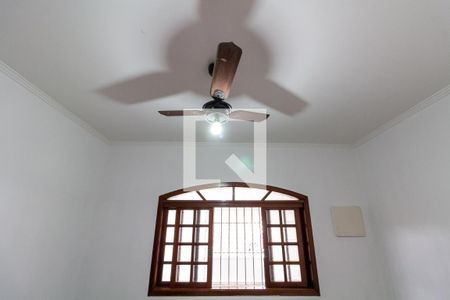 Detalhe da sala de casa para alugar com 1 quarto, 100m² em Vila Caiçara, Praia Grande