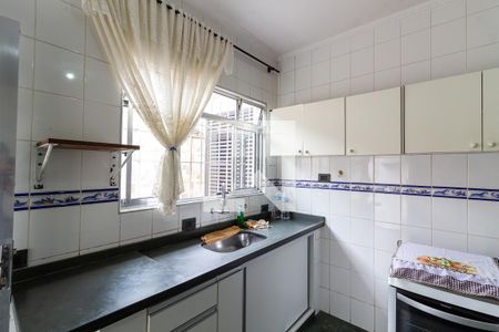 Casa para alugar com 100m², 1 quarto e 2 vagasDetalhe da cozinha