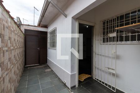 Casa para alugar com 100m², 1 quarto e 2 vagasÁrea de serviço/quintal