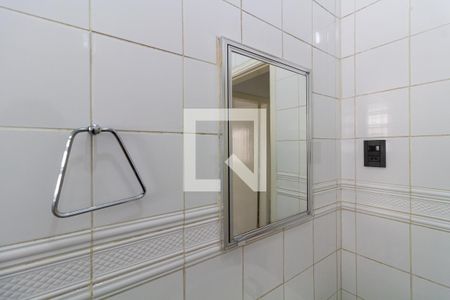 Casa para alugar com 100m², 1 quarto e 2 vagasDetalhe do banheiro