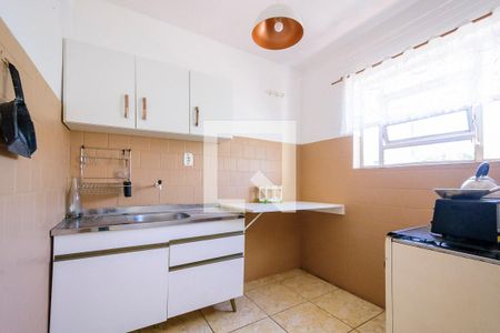 Cozinha de kitnet/studio à venda com 1 quarto, 35m² em Azenha, Porto Alegre