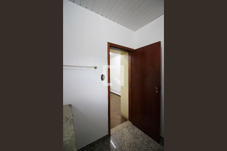 Banheiro do Quarto 1 - Suíte de casa para alugar com 3 quartos, 345m² em Jardim do Mar, São Bernardo do Campo
