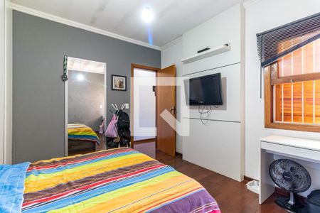 Casa à venda com 235m², 3 quartos e 6 vagasQuarto 2